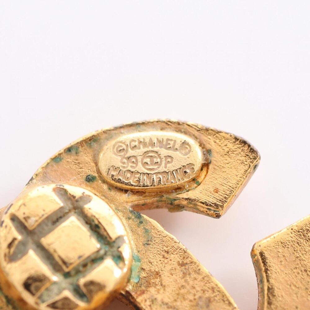 CHANEL Earrings - Picture 3 of 6